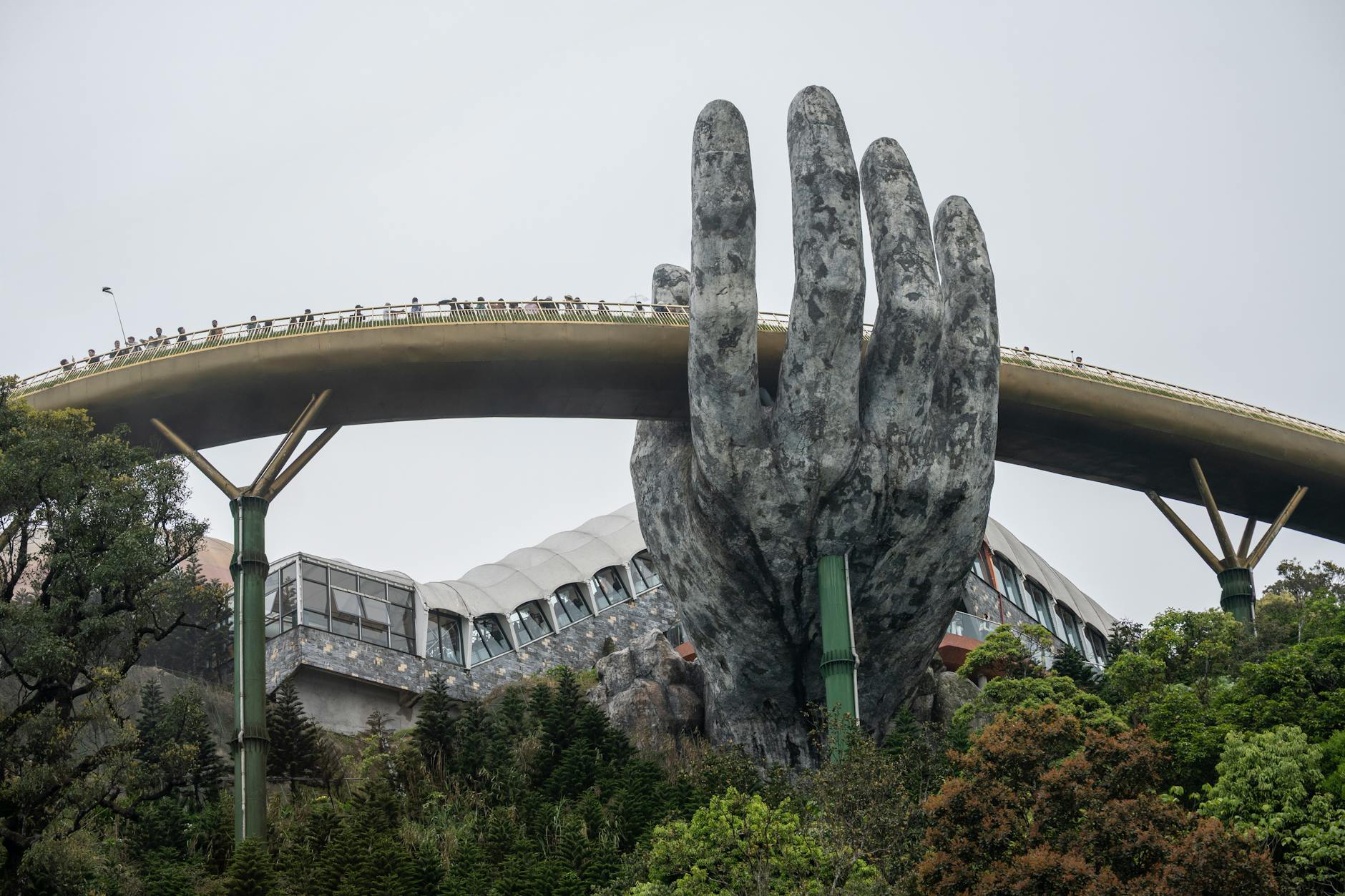 Konkursy na dyrektorów szkół podstawowych z terenu Gminy Brańsk - ogłoszenie rekrutacyjne na stanowiska kierownicze w placówkach edukacyjnych